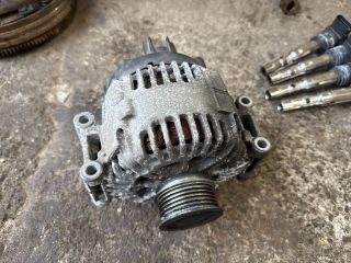 bontott AUDI A4 B6 Generátor