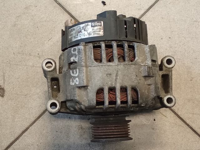 bontott AUDI A4 B6 Generátor