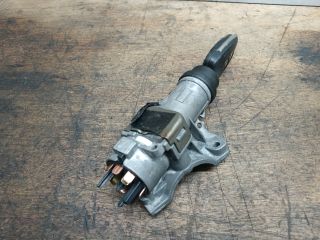 bontott AUDI A4 B6 Gyújtáskapcsoló Házzal