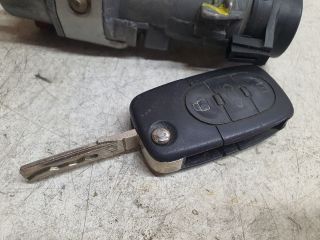 bontott AUDI A4 B6 Gyújtáskapcsoló Házzal