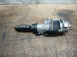 bontott AUDI A4 B6 Gyújtáskapcsoló Házzal