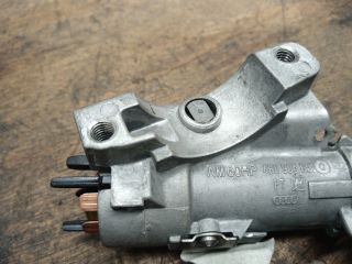 bontott AUDI A4 B6 Gyújtáskapcsoló Házzal