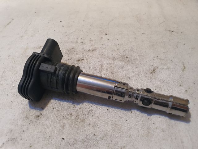 bontott AUDI A4 B6 Gyújtótrafó