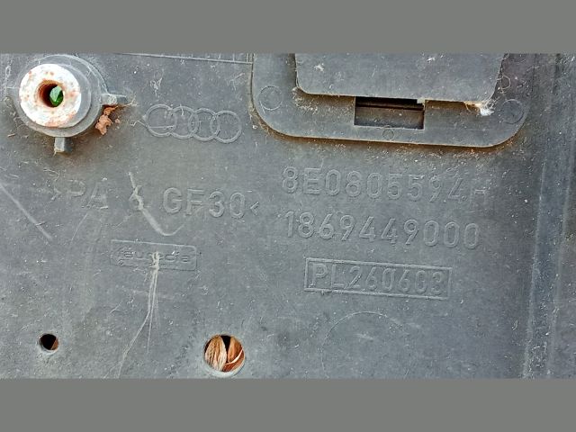 bontott AUDI A4 B6 Homlokfal (Üres lemez)