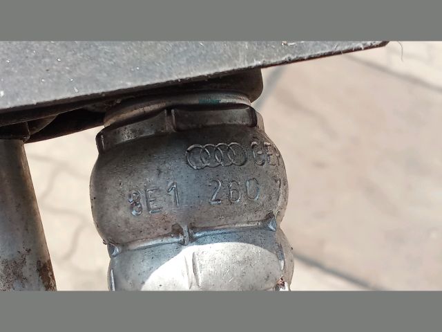 bontott AUDI A4 B6 Klíma Cső