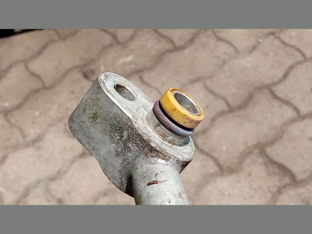 bontott AUDI A4 B6 Klíma Cső