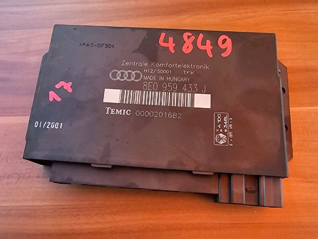 bontott AUDI A4 B6 Komfort Elektronika