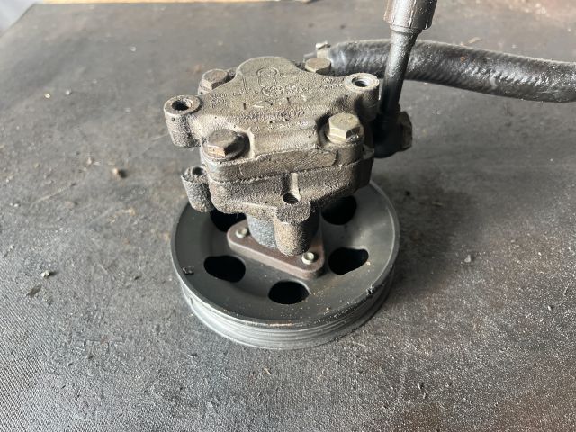 bontott AUDI A4 B6 Kormányszervó Motor (Hidraulikus)