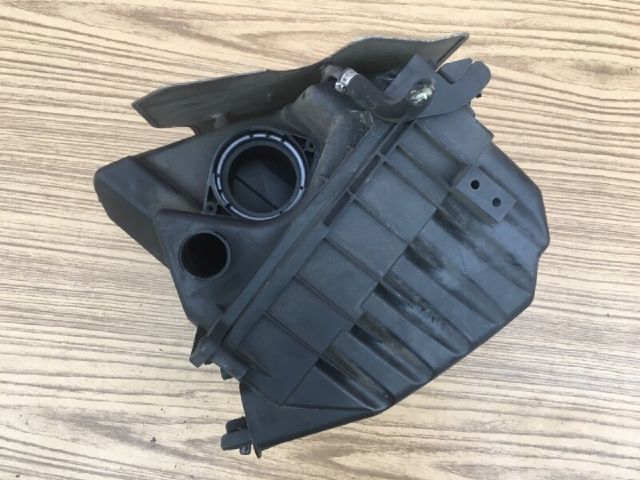 bontott AUDI A4 B6 Légszűrő Ház