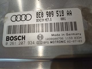 bontott AUDI A4 B6 Motorvezérlő