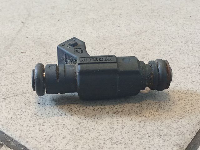 bontott AUDI A4 B6 Porlasztó (1 db)