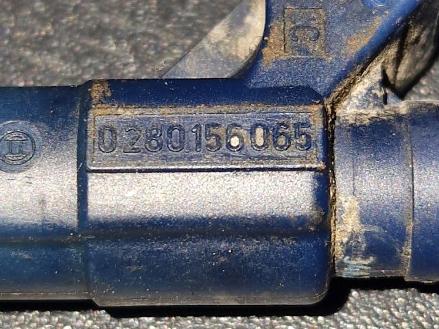 bontott AUDI A4 B6 Porlasztó (1 db)