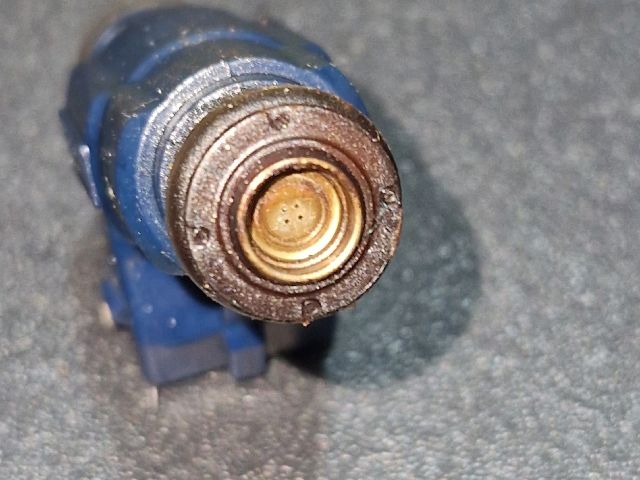 bontott AUDI A4 B6 Porlasztó (1 db)