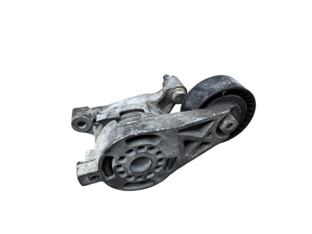 bontott AUDI A4 B6 Szíjfeszítő Görgő