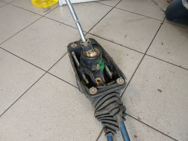 bontott AUDI A4 B6 Váltó Kulissza