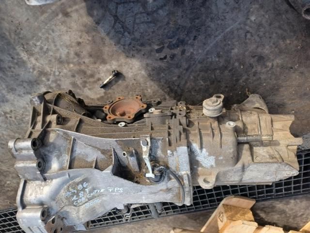 bontott AUDI A4 B6 Váltó (Mechanikus)