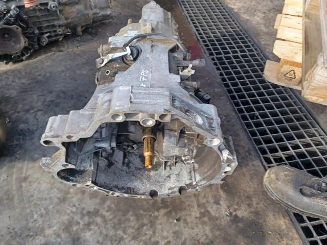 bontott AUDI A4 B6 Váltó (Mechanikus)