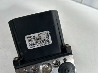 bontott AUDI A4 B6 ABS Kocka