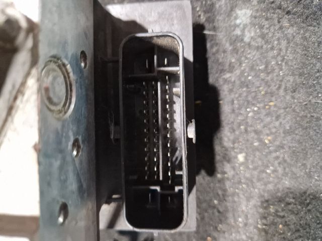 bontott AUDI A4 B6 ABS Kocka