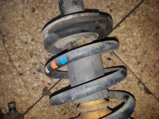 bontott AUDI A4 B6 Bal első Lengéscsillapító