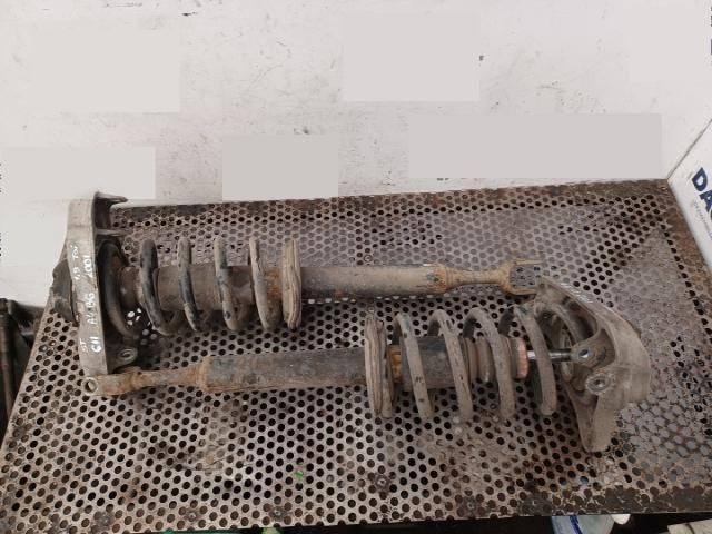 bontott AUDI A4 B6 Bal első Lengéscsillapító