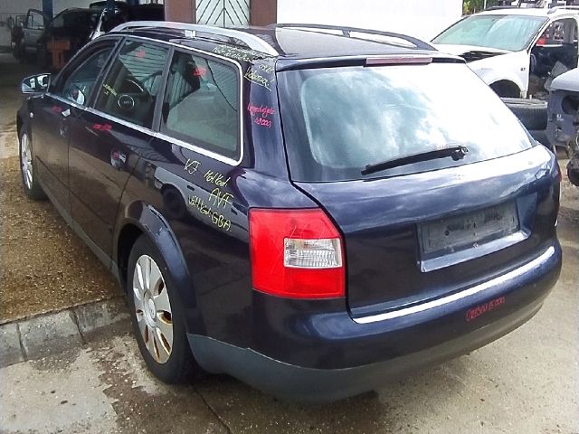 bontott AUDI A4 B6 Bal első Lengéscsillapító