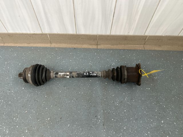 bontott AUDI A4 B6 Bal Féltengely