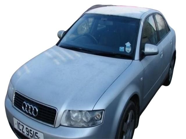 bontott AUDI A4 B6 Bal hátsó Csonkállvány