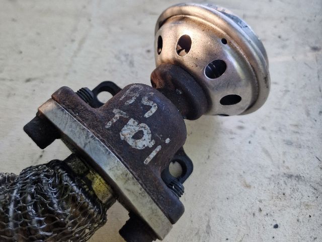 bontott AUDI A4 B6 EGR Hűtő Cső