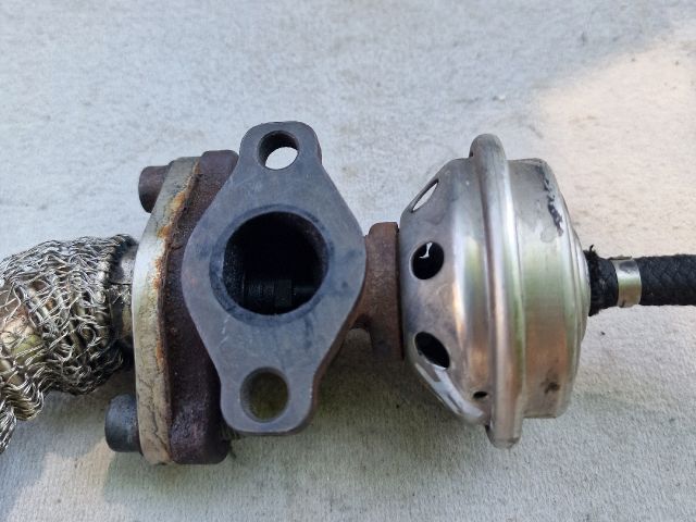 bontott AUDI A4 B6 EGR Hűtő Cső