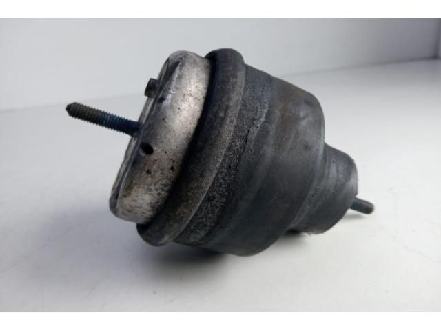 bontott AUDI A4 B6 Első Motorfelfüggesztés