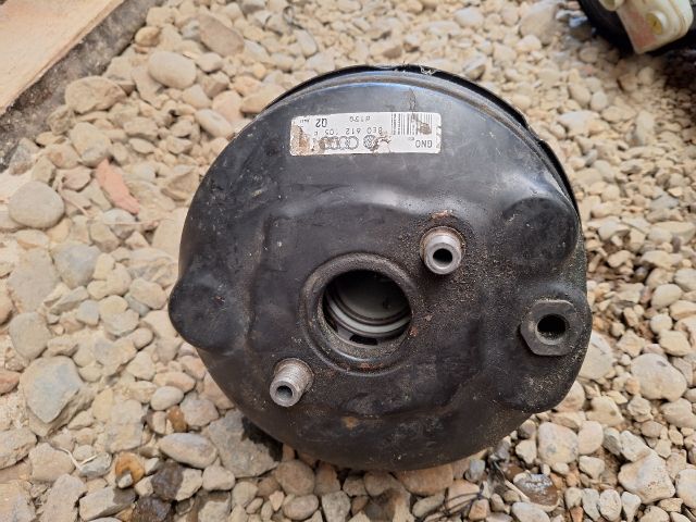 bontott AUDI A4 B6 Fékrásegítő