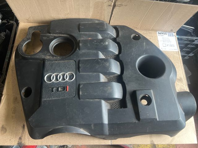 bontott AUDI A4 B6 Felső Motorburkolat