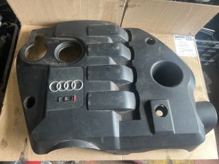 bontott AUDI A4 B6 Felső Motorburkolat