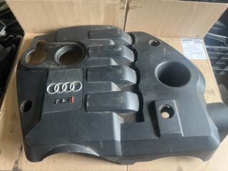 bontott AUDI A4 B6 Felső Motorburkolat