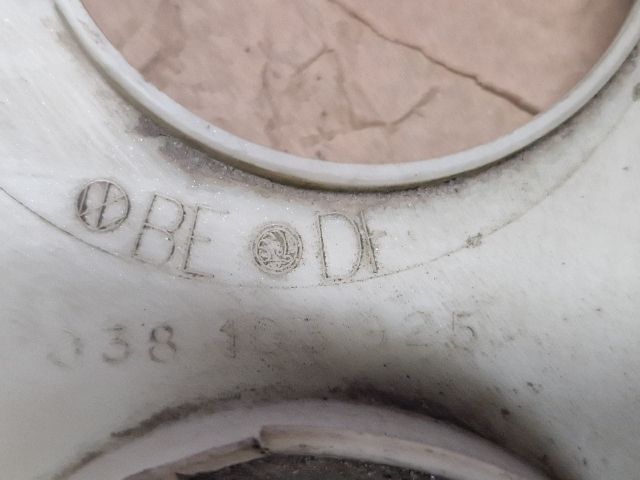 bontott AUDI A4 B6 Felső Motorburkolat