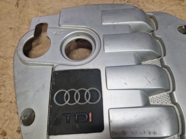 bontott AUDI A4 B6 Felső Motorburkolat