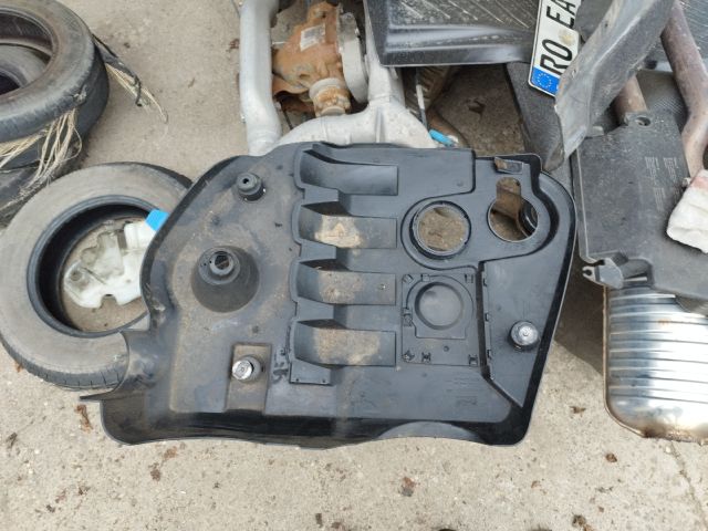 bontott AUDI A4 B6 Felső Motorburkolat