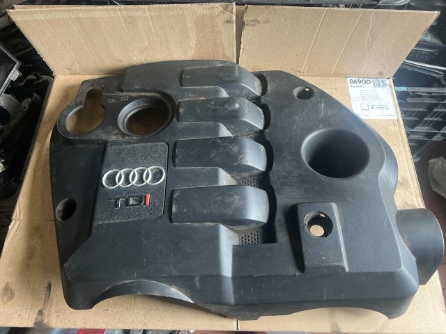 bontott AUDI A4 B6 Felső Motorburkolat