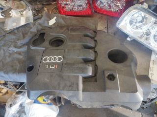 bontott AUDI A4 B6 Felső Motorburkolat