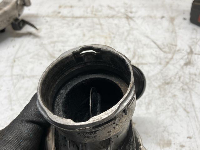 bontott AUDI A4 B6 Fojtószelep (Mechanikus)