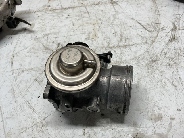 bontott AUDI A4 B6 Fojtószelep (Mechanikus)