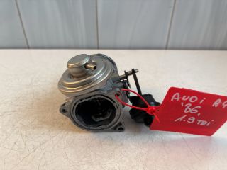 bontott AUDI A4 B6 Fojtószelep (Mechanikus)