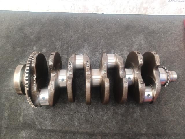 bontott AUDI A4 B6 Főtengely (Magában)