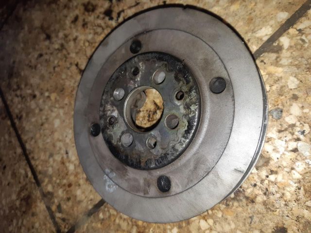 bontott AUDI A4 B6 Főtengely Szíjtárcsa