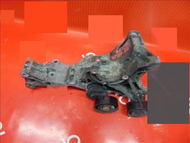 bontott AUDI A4 B6 Generátor Tartó Bak