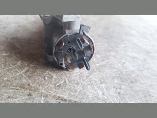 bontott AUDI A4 B6 Gyújtáskapcsoló Házzal