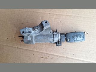 bontott AUDI A4 B6 Gyújtáskapcsoló Házzal