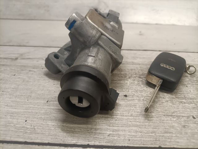 bontott AUDI A4 B6 Gyújtáskapcsoló