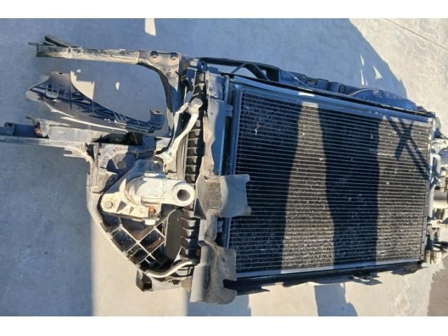 bontott AUDI A4 B6 Homlokfal (Üres lemez)